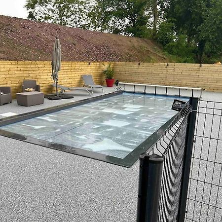 Gite Avec Spa Privatif* Saint-Symphorien-les-Buttes エクステリア 写真