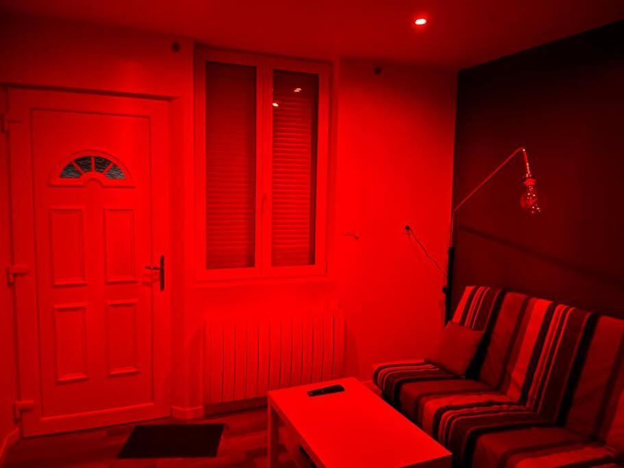 Gite Avec Spa Privatif* Saint-Symphorien-les-Buttes エクステリア 写真
