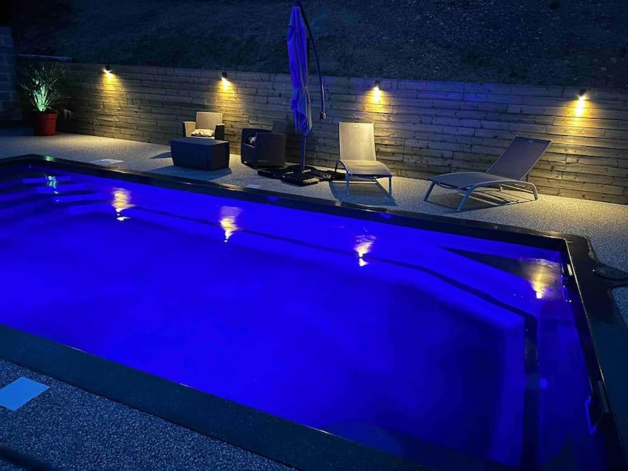 Gite Avec Spa Privatif* Saint-Symphorien-les-Buttes エクステリア 写真
